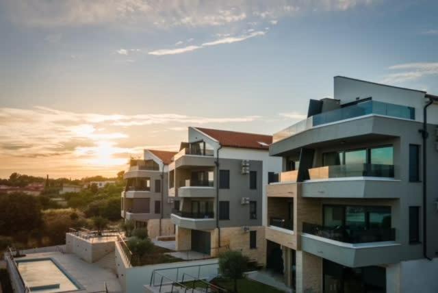 Luxury Apartment Anto With Sea View And Balcony Banjole Buitenkant foto